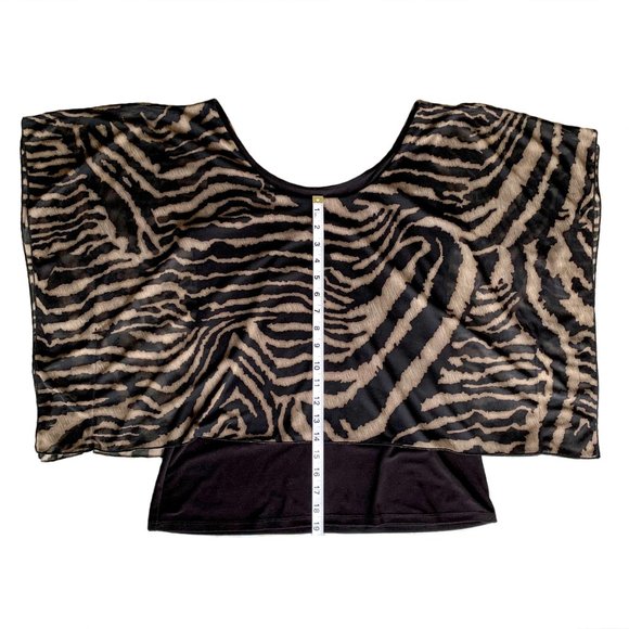 Zebra Print Top - Picture 6 of 7